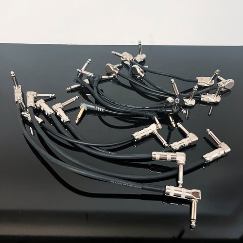 Guitar patch cables right - x,